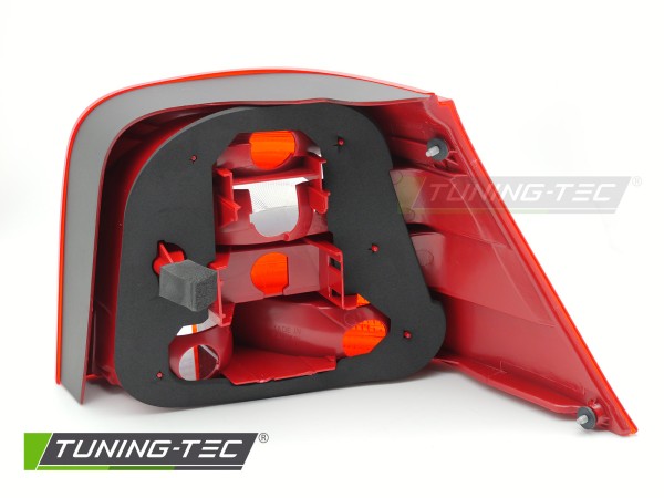 TAIL LIGHT RED WHITE LEFT SIDE TYC fits VW GOLF IV 97-03 HATCHBACK